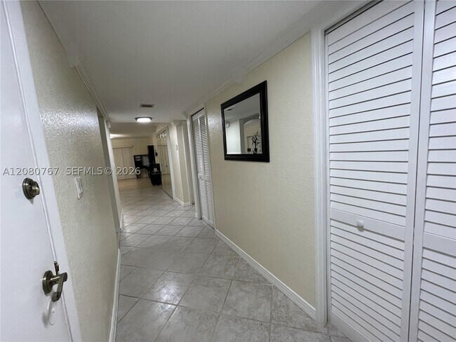 Photo - 16240 Laurel Dr Unit 101