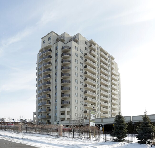 Photo - 15 & 245 Lena Crescent