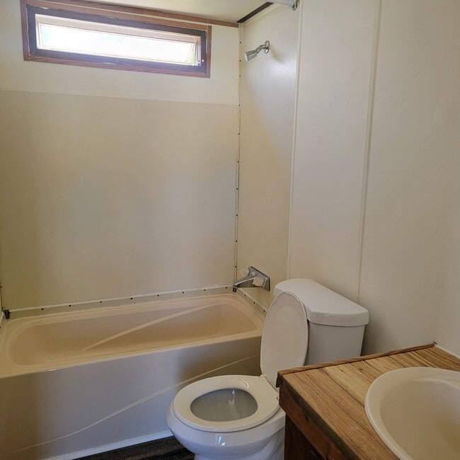 Photo - 8582 Rye Patch Rd