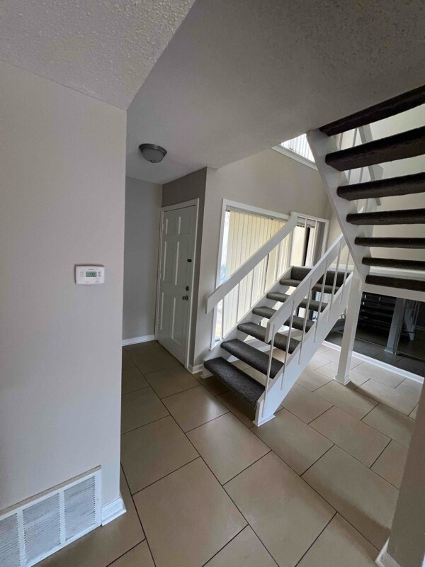 Photo - 8406 Rockcreek Pkwy