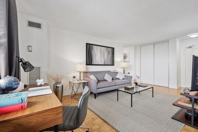 Photo - The Residence at Weston