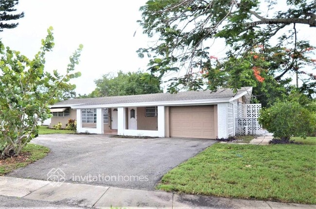Photo - 4998 NW 3rd Ave Casa