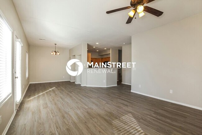 3 Bedroom Pet-Friendly Home in Phoenix, AZ with Main Street Renewal