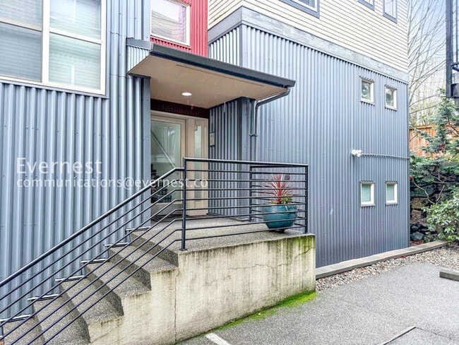 Photo - 9520 1st Ave NE Unit APT C301