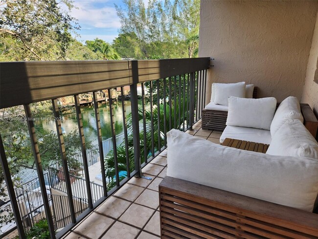 Photo - 5201 Orduna Dr Condo Unit 14