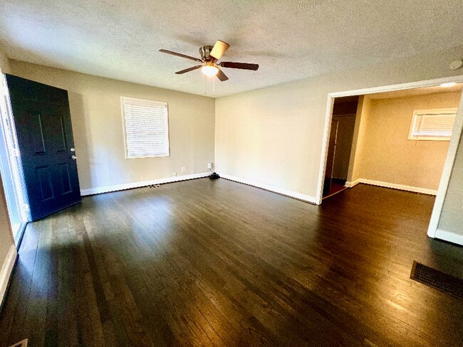 Photo - 3663 Larkspur Terrace