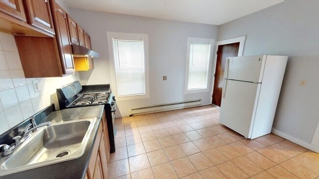 Photo - 74 Hamilton St Condo Unit 3