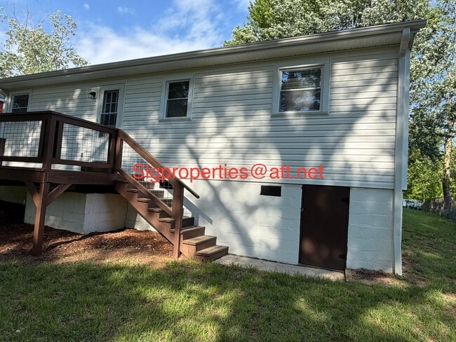 Photo - 21 Kentucky Dr
