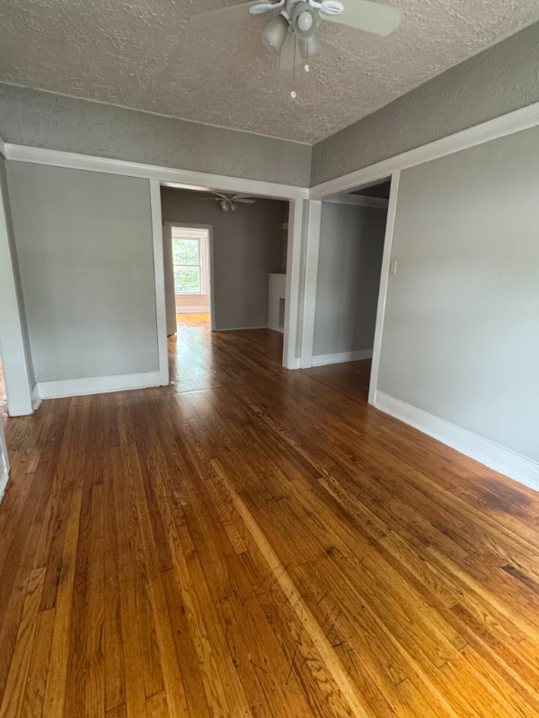 Photo - 6540 N Lakewood Ave Unidad 2