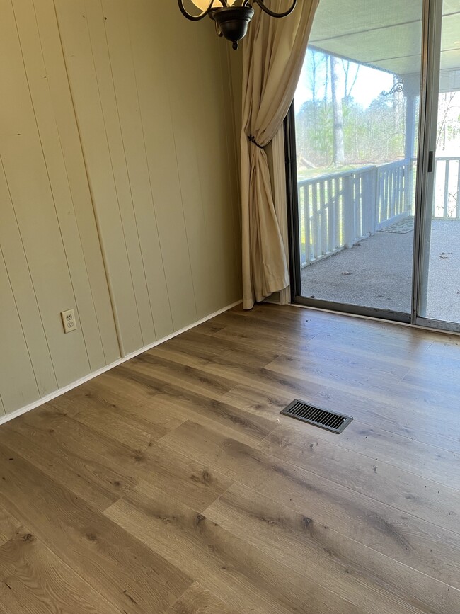 Dining room with doors to deck - 2215 Wildcat Creek Rd House