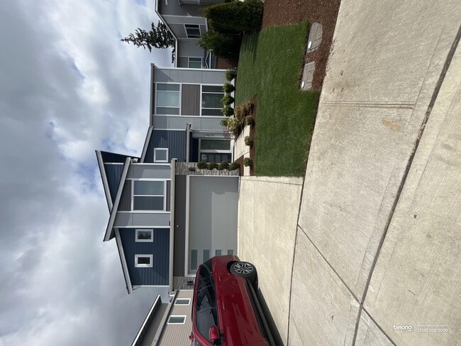 Photo - 16914 1st Pl S