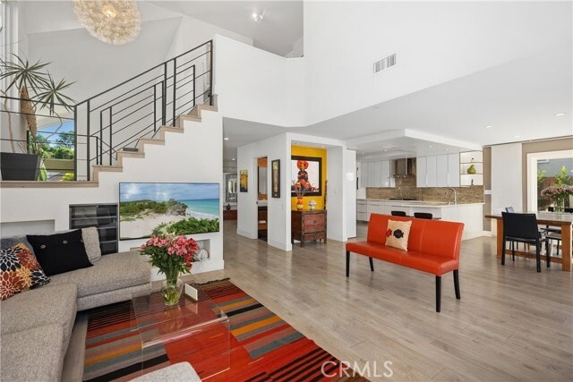 Photo - 25671 Cresta Loma