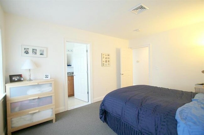 Photo - 157 Auburn St