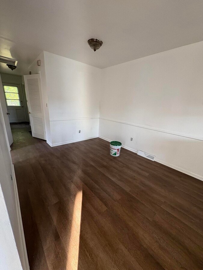 Photo - 669 Anniston Dr