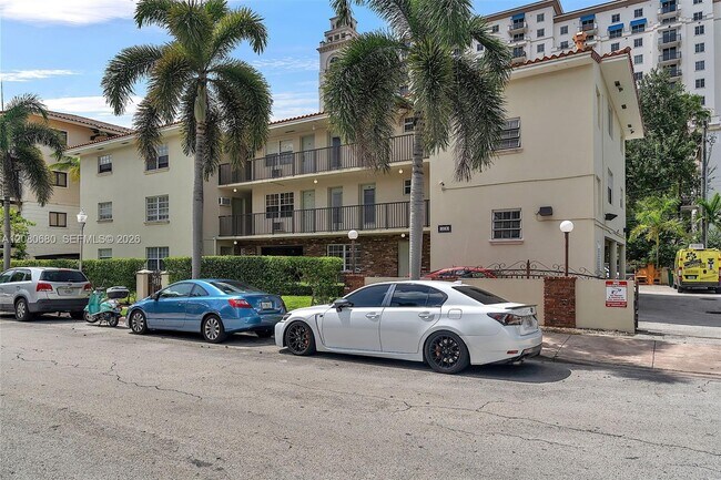 318 Majorca Ave Unit 304
