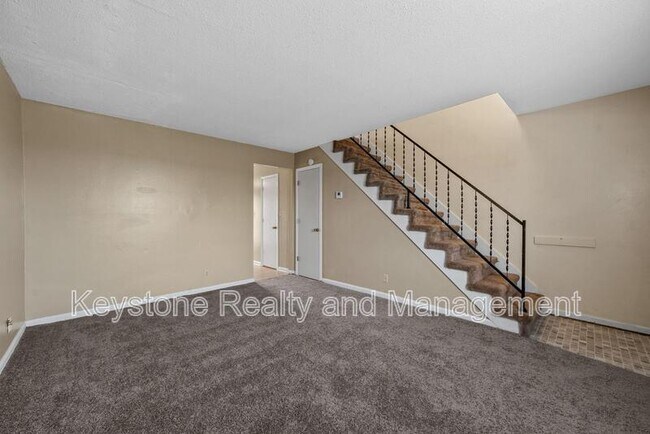 1070 Pembroke Oak Grove Rd