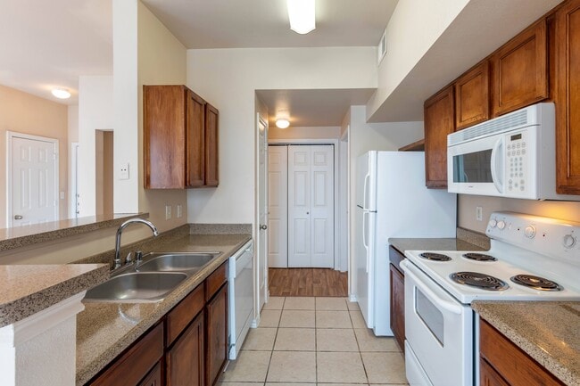 Photo - Nolen Grand Apartments