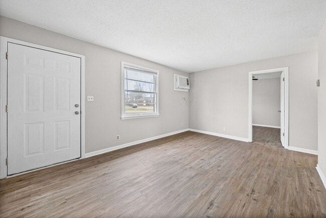 Photo - 111 Tandy Dr Unit C