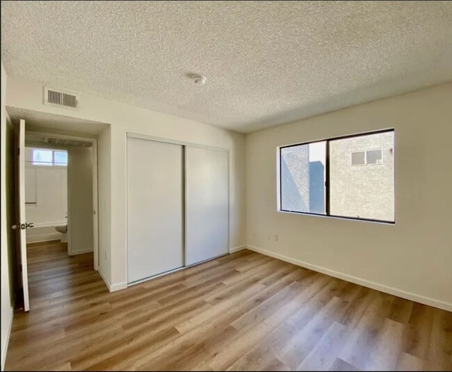 Photo - Victory Apartments