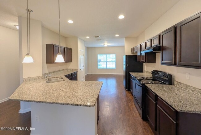 Photo - 5539 Windermere Dr