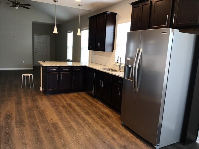 Photo - 723 Speckled Alder Dr