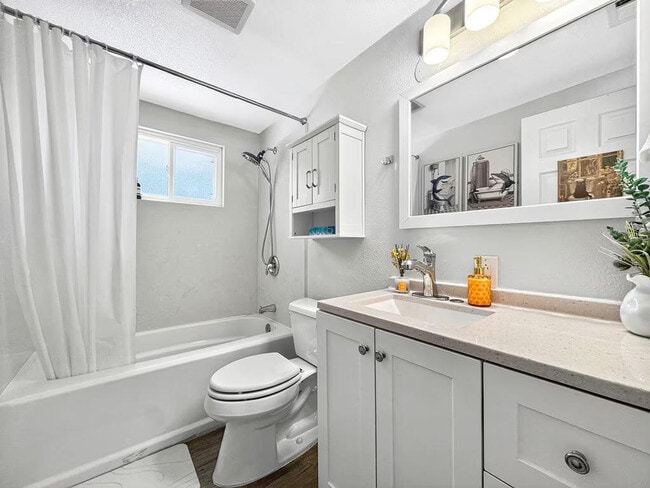 Photo - 768 Lakechime Dr Unit ID1308906P