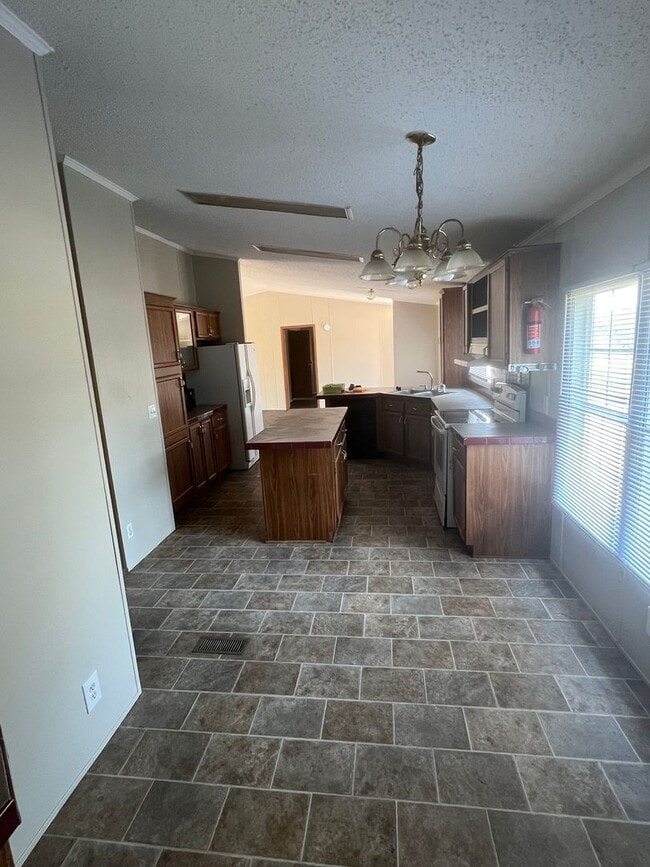 Photo - 554 Bowens Mill Hwy