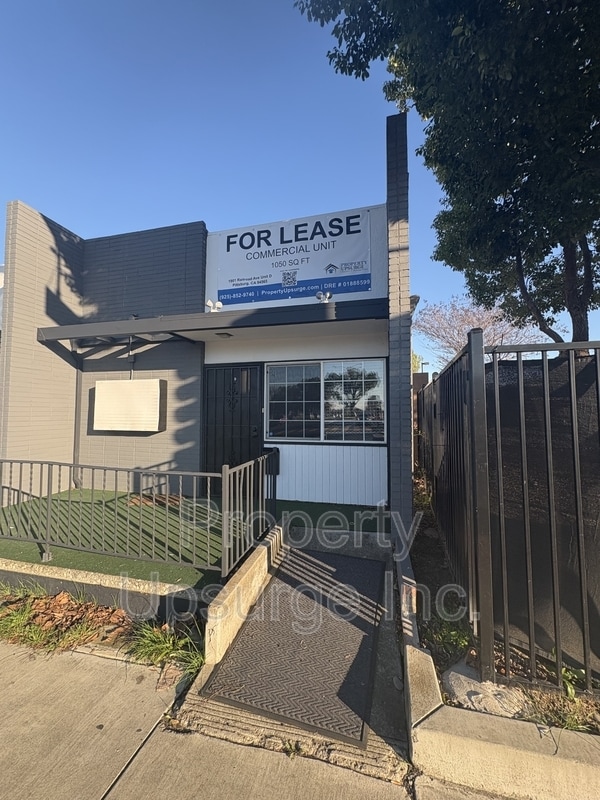 Photo - 1901 Railroad Ave