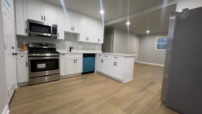 Photo - 13020 Estelle Rd Unit SINGLE FAMILY HOME