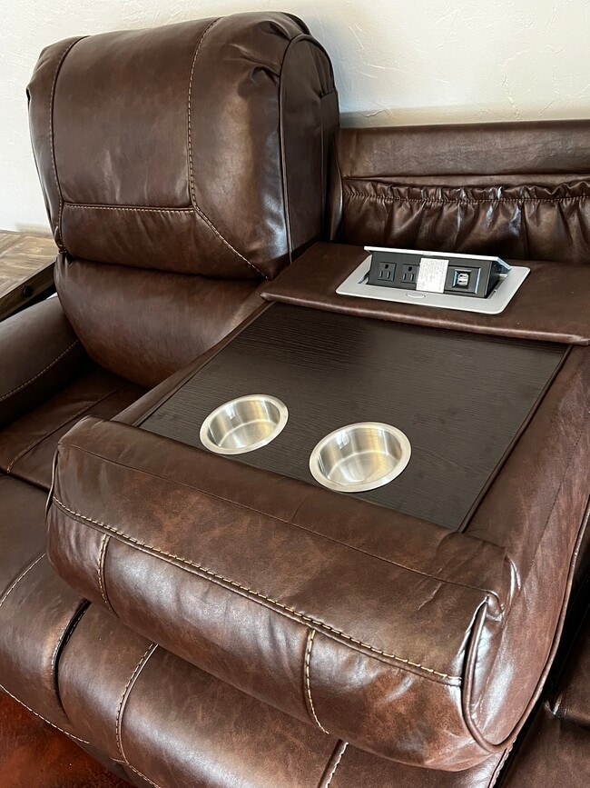 Photo - 1512 N Forgeus Ave Unit FULLY FURNISHED house