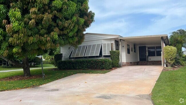 Building Photo - 7761 SE Shenandoah Dr Rental