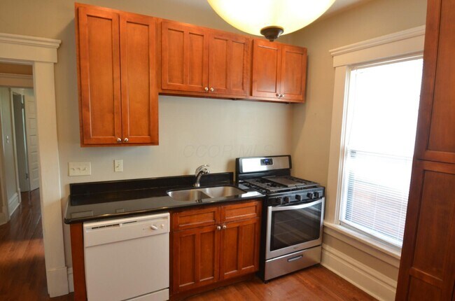 Photo - 430 King Ave Apartment Unit B
