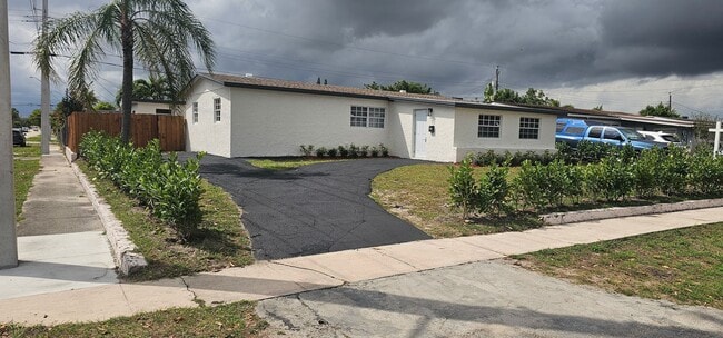 Photo - Single-Family Home – 4BR/2BA – Corner Lot, Large Fenced Yard, NO HOA
