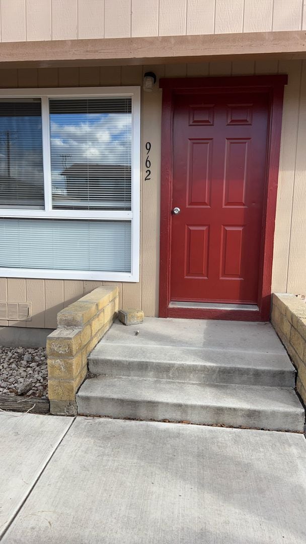 Building Photo - ONLY $1,395 PER MONTH FOR THIS REMODELED 3 BEDROOM, 1.5 BATHROOM UNIT LOCATED IN FALLON