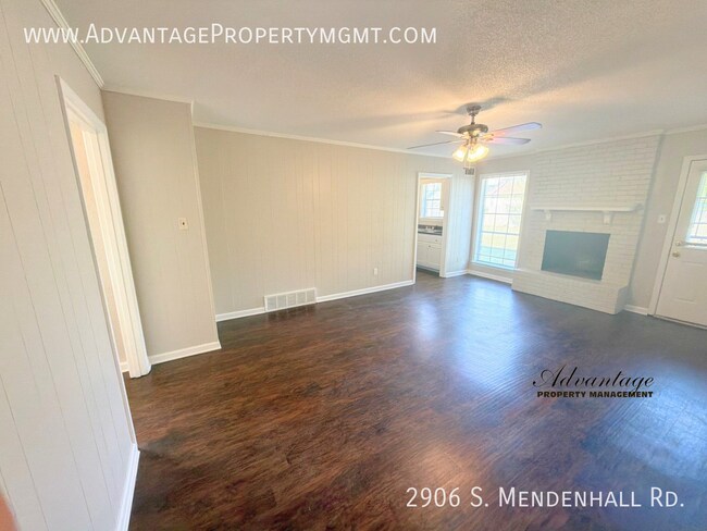 Photo - 2906 S Mendenhall Rd