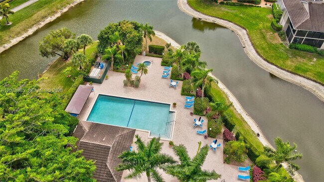 7616 Boca Lakes Dr