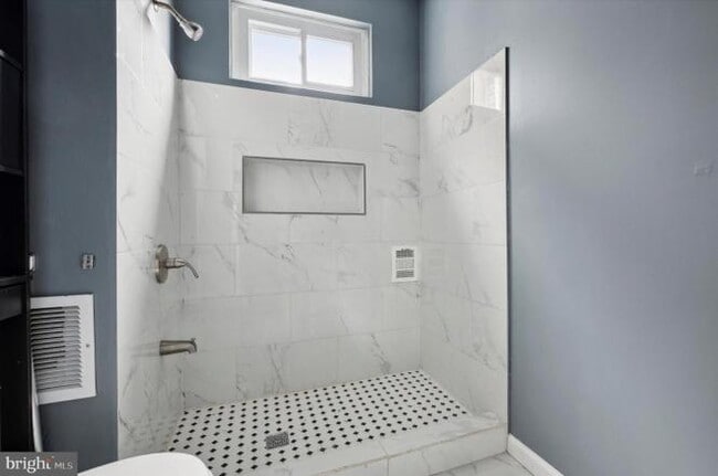 Photo - 2244 N Carlisle St Unit 2