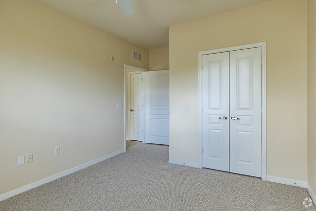 2BR, 1BA – 912SF - Second Bedroom