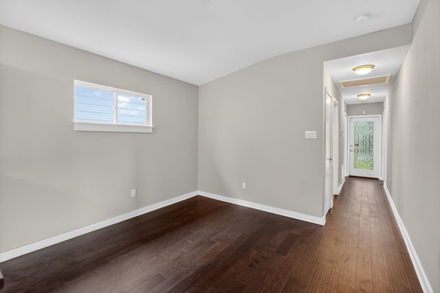 Photo - 5010 N Prieur St