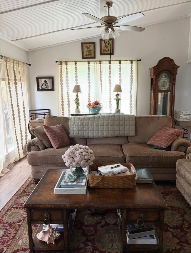 Photo - 219 Pinecrest Dr
