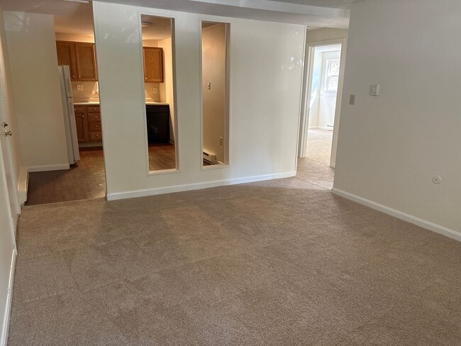 Photo - High Ridge Apartments - Two Bedroom One Ba...