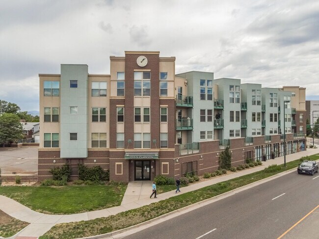 Photo - 1313 S Clarkson St Condo Unit 306