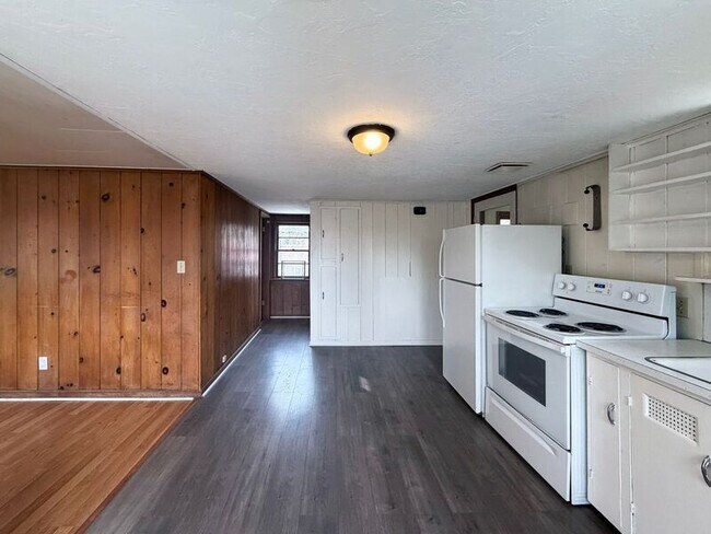 Photo - 539-2 Madison Street