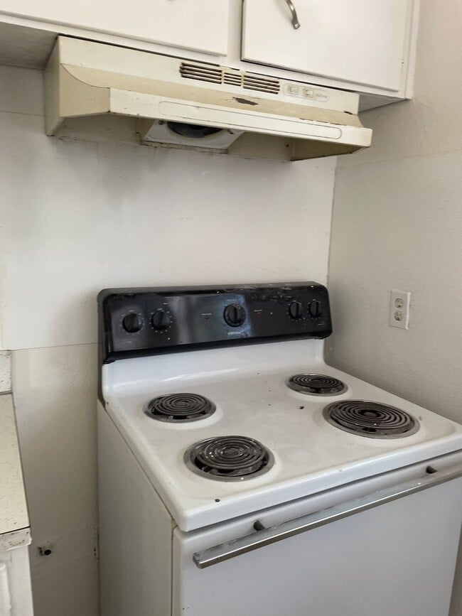 Photo - 703 E 3rd St Unit 703-A (203)