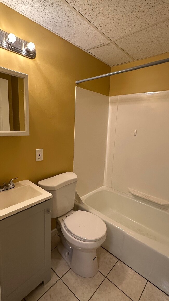 Photo - 229 CT-163 Unit 4