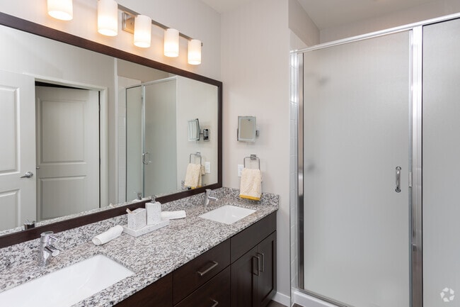 2HAB, 2BA - 1.333SF