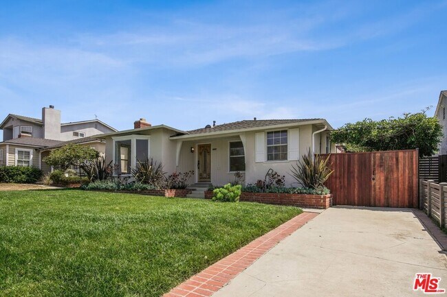 Photo - 8150 Kenyon Ave Casa