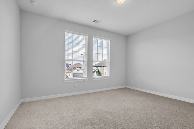 Building Photo - 2115 Jitterbug Ln