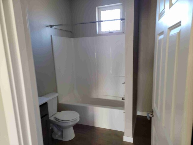 Photo - 2173 Siddle Loop Unit 102