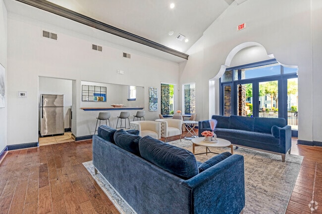 Clubroom - Mandalay At Shadow Lake